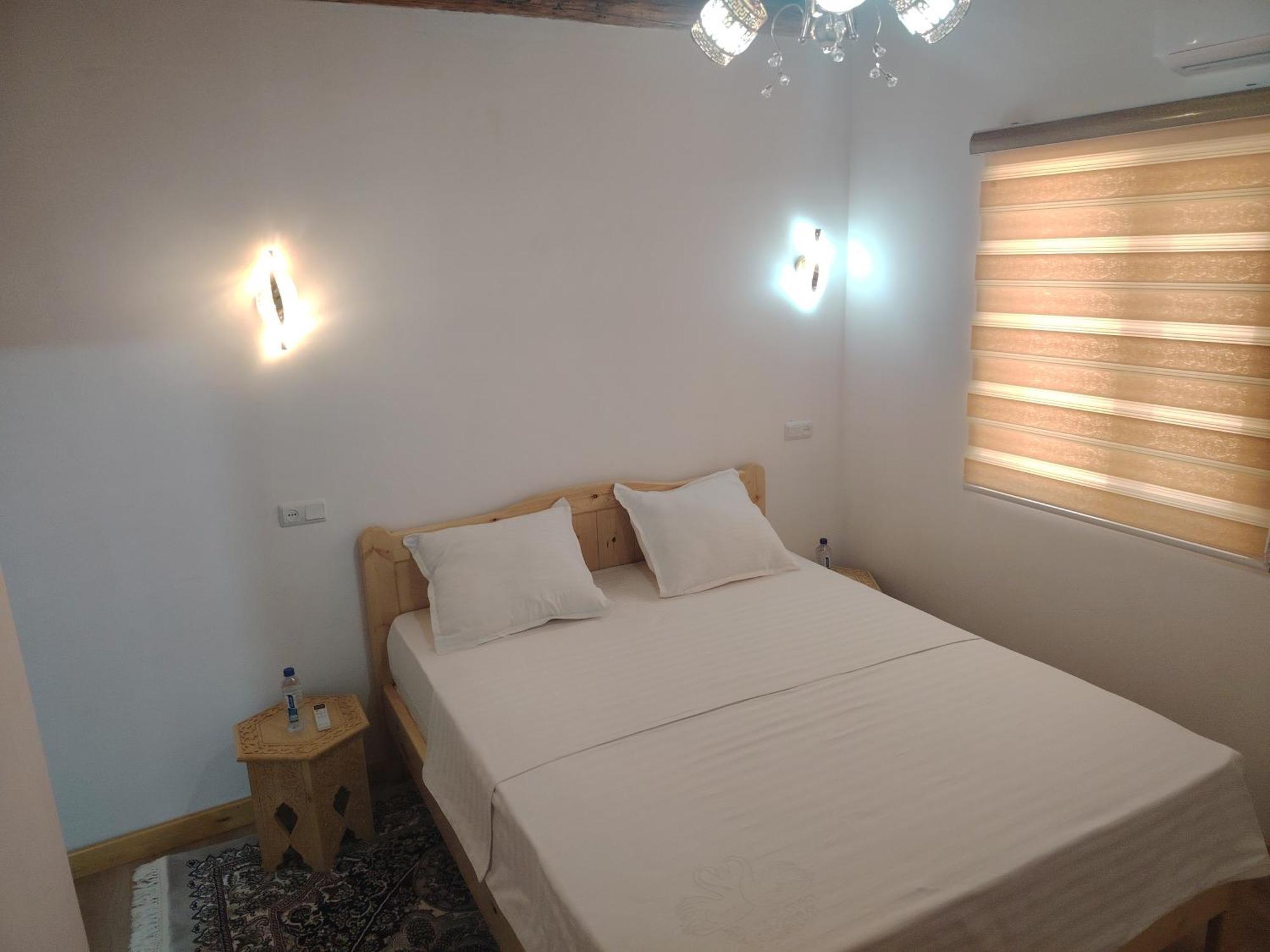 Gold Khiva Bed & Breakfast Exterior photo